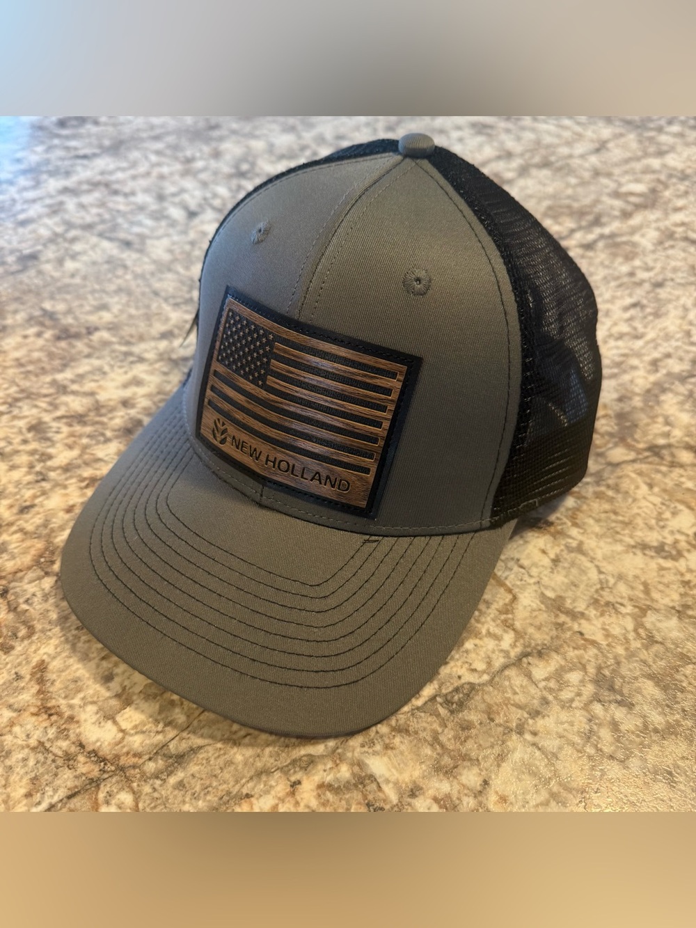 New Holland Tractor Flag Hat Cap Adult Men’s One Size Mesh SnapBack Gray Black